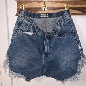 Distressed shorts